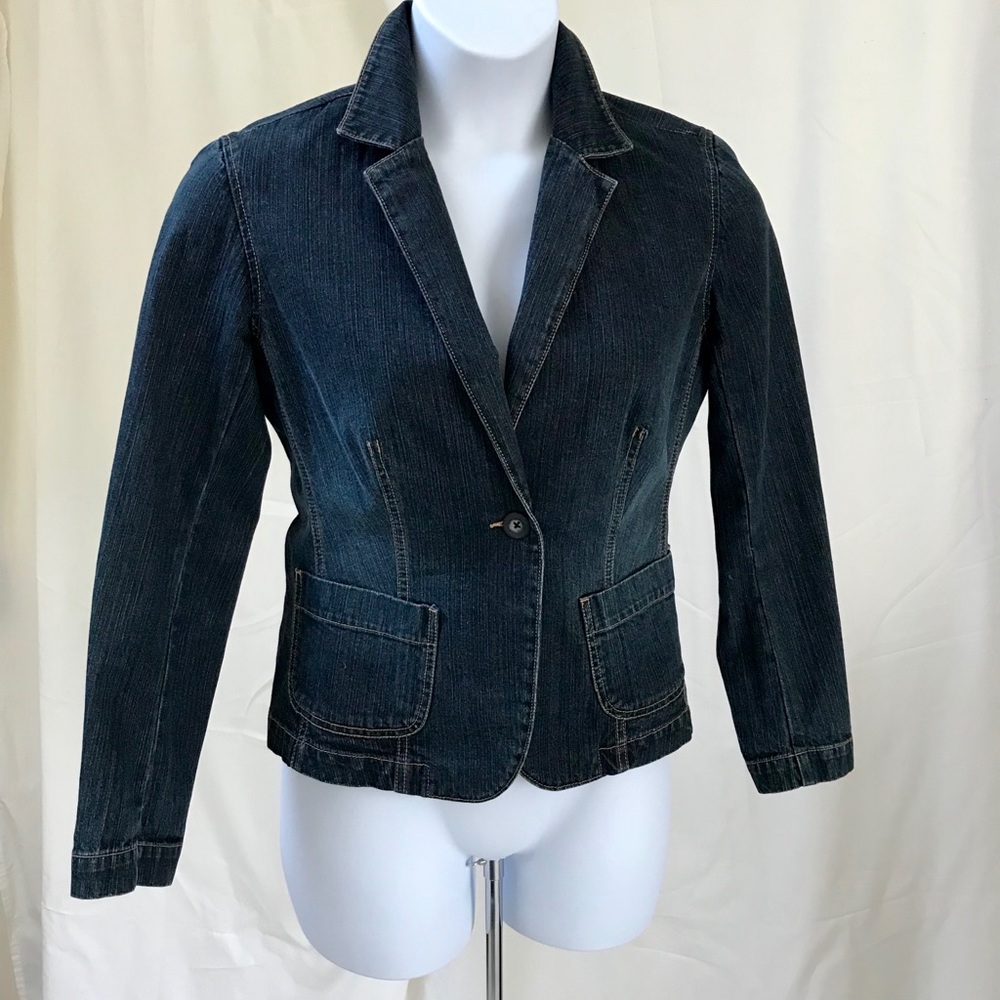 DARLING Jean Jacket, Size 4
